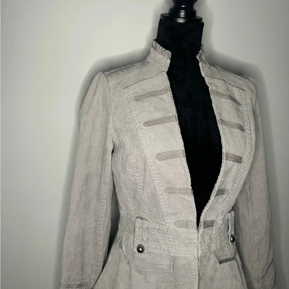 NWOT White house black market Grey Utility
Blazer Jacket size 4 - Picture 10 of 16